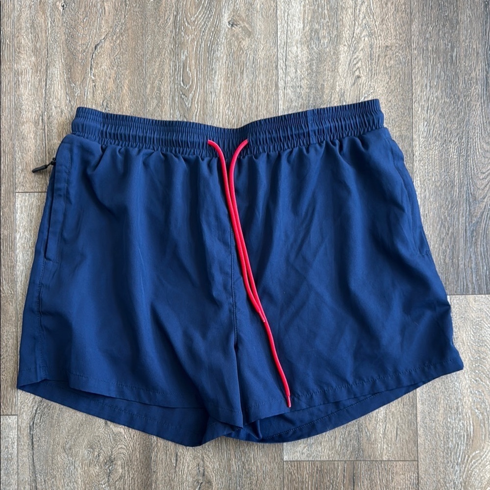 Difficort Shorts.  Men’s size large.  Navy blue with red drawstring.